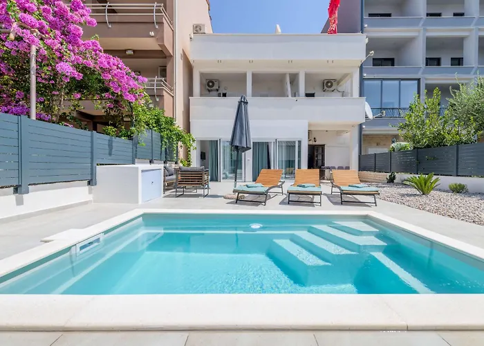 דירה Six On Pool