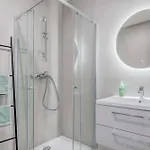 Six On Pool 马卡尔斯卡